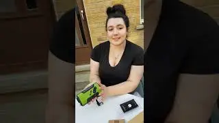 Running snail weather radio