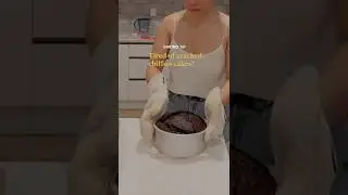 How to Make Flat Cakes Every Time - Water Bath Hack!