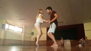 Tiago & Julinha dancing Olhos Bonitos from Forró de KA at Forromania  Festival
