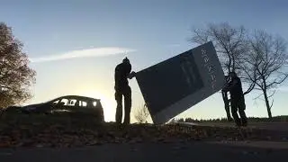 Werbepylon Montage ohne Kran