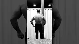 ❄️ #aesthetic #americafirst #bodybuilding #classicphysique #contestprep #gym #motivation #maga #usa