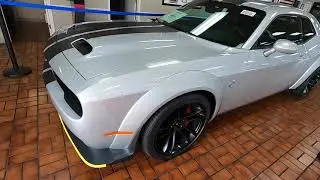 hellcat widebody 2020 with carbon stripes