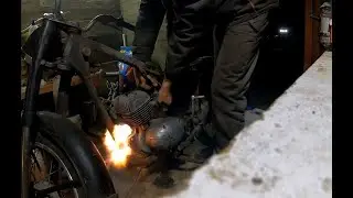 Odpalenie WSK 125 po nie wiadomym czasie, dawno tyle się nie nakopałem, a wsk strzela ogniem.