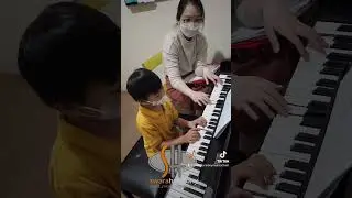 Les #piano #privat #balita 5 tahun di #swaraharmony #paskalhypersquare