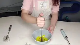 Portable Semi-Automatic Mixed Cream Whisk Manual Stainless Steel Rotation Egg Beater Whisk