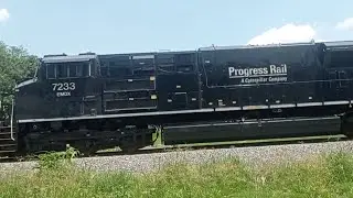 Progress Rail Tier 4 So Quiet! Extremadamente Silenciosa EMD SD70ACE-T4
