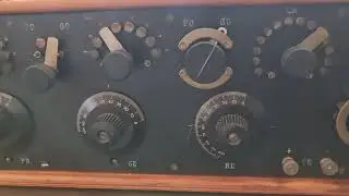 Poste radio TSF GMR 6lampes ext&eacute;rieures en fonctionnement