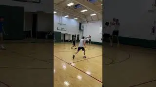 Drive and Kick Game! #basketball #youtubeshorts #ballhandling #uhruns