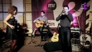 Fábián Juli and  Zoohacker Remake Orchestra - Lallaley (MR2 Akusztik live)