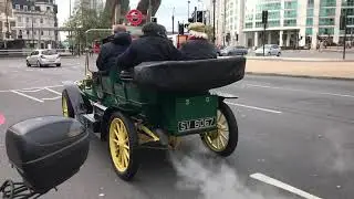 Паровой автомобиль Stanley - участник ретро автошоу London Classic