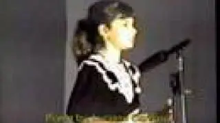 Jessica Mendes Recites a Portuguese / American Poem at 9 years old