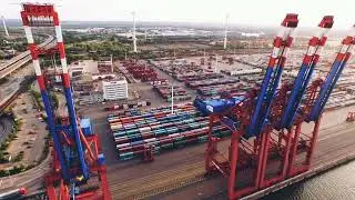 Hamburg, Germany 🇩🇪 in 4K ULTRA HD 60 FPS Video by Drone