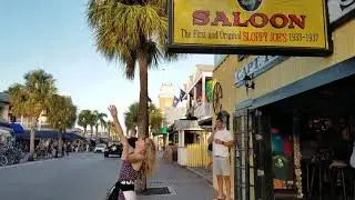 Captain Tony's Saloon Key West trying to get coin in the fish mouth