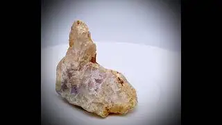 Graveyard Point, Idaho, Plume Agate Half