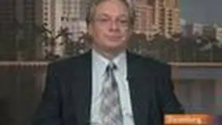 Louis Navellier Recommends Amazon, Apple, Priceline: Video
