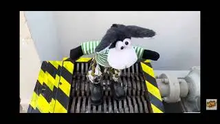 danceing shaun shredding toys