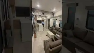 2025 Cherokee Timberwolf 39ALBL #timberwolf #cherokee #rv #destinationrv