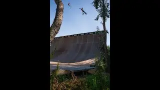 FRONT SIDE LIEN CHRIST AIR | ELLIOT SLOAN #Shorts