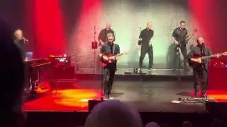 Level 42 - Lessons In Love. Live at York Barbican Centre. 24/9/2025. #livemusic #jazzfunk #level42 