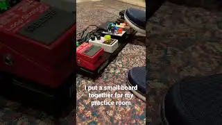 A first play with the Boss RC-5. What's your favourite looper pedal?