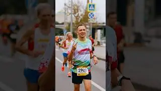 Taking pictures of marathon runners🏃🏼🏃🏻&zwj;♀️ #streetphotography