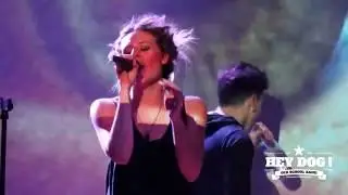 Hey Dog en vivo - The look