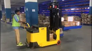 Godrej CounterBalance Stacker