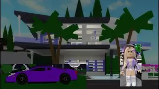 Playing Roblox Brookhaven but with only ONE color!! #roblox #colorchallenge #robloxbrookhaven