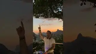 Sunset no Parque Bondinho P&atilde;o de A&ccedil;&uacute;car + Innerbloom = 🙌🏼❤️