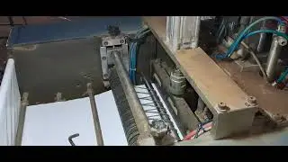 Automatic Handle Loop Machine ( for enquiry call on 9285882421, 8849661256 )