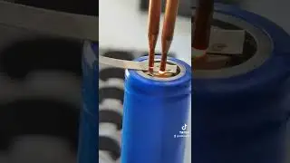 Battery spot welder