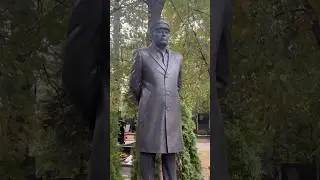 Владимир Жириновский Новодевичье кладбище #shortsvideo #shorts #short