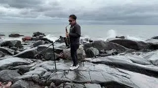 Npau Suav Txog Koj - ShaShee Yang Saxophone Cover (Original by Whyte Shadow)