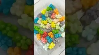 Frozen Gummy Bears 🧸❄️ #gummybear #candy #summerrecipes #recipe #viralvideo #satisfying #fyp