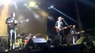 The Dark of the Matin&eacute;e- Franz Ferdinand (Medell&iacute;n, Colombia)