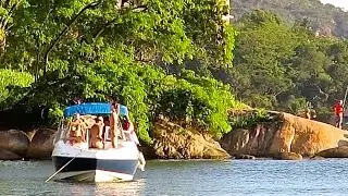 THE BRAZIL BEACH LIFE