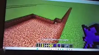 Gradim grad u Minecraftu.