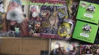 An Unboxing Music Video, Fat Ass Glass $100 Holiday Dab Rig Box PLUS The Goddess Rig, Jan 2025