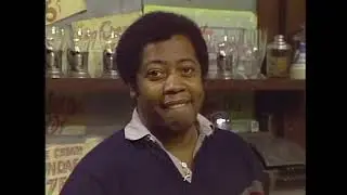 Sesame Street - David prepares breakfast