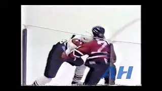NHL Feb. 25, 1993 Philadelphia Flyers v New Jersey Devils (R) Terry Carkner v Randy McKay