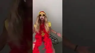 Back with our Hulk Hogan costumes 😂 #hulkhogan #halloweencostume