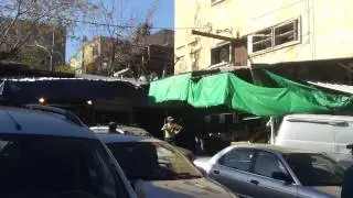 Street Fiddler in Haifa Shuk (market)