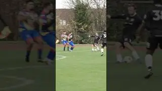 Should the keeper do better here 👀