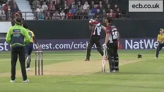 Chris Gayle hits 85 not out v Hampshire - NatWest T20 Blast