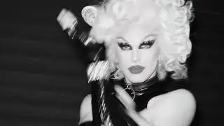 𝐓𝐡𝐞 𝐃𝐎𝐋𝐋𝐒 𝐁𝐎𝐎𝐊 𝐯𝐨𝐥.𝟐 Commercial