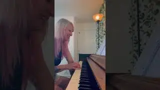 Cover   Rainbow by Ke$ha