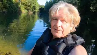 Eine Exkursion auf der Waldschlud mit dem Rucksack-Boot.