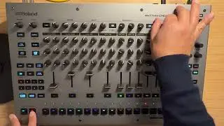 Melodic Techno sketch 05 (Roland TR 1000)