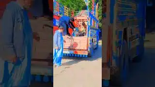 How to tractor aur gaon ki village ki video hai