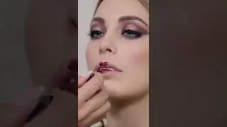TUTORIAL TRUCCO INTENSO DA SERA: Come creare un look che non passer&agrave; inosservato
